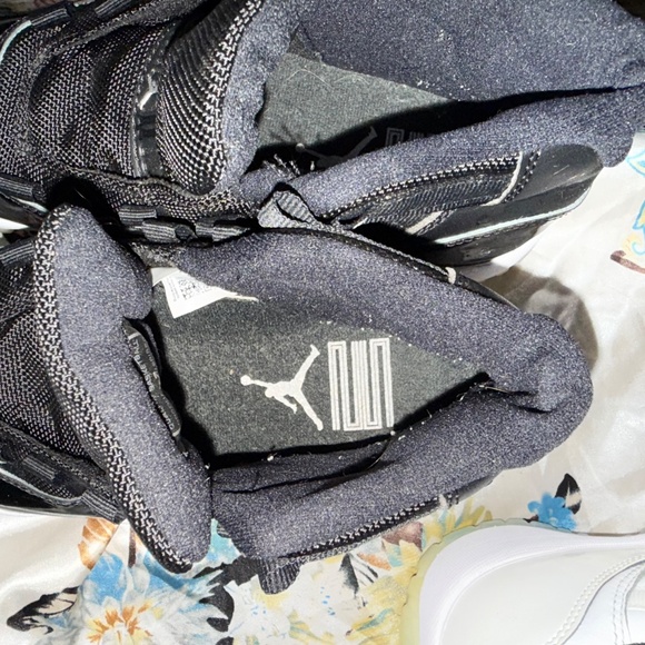 Nike air jordans 11 jubilee 25th anniversary - Picture 5 of 8
